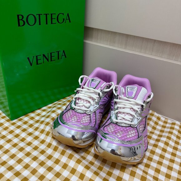 Bottega Veneta Sneakers - Picture 2 of 6